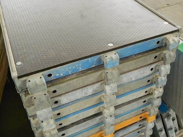 Gebrauchtes Gerüst – Beispielfoto aus dem Lager