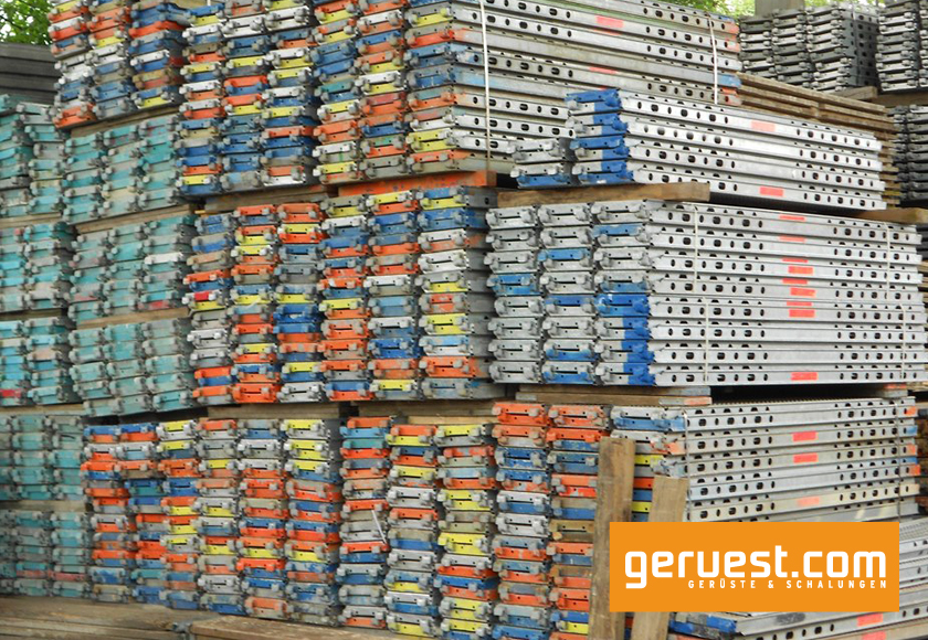 Gebrauchtes Gerüst – Beispielfoto aus dem Lager